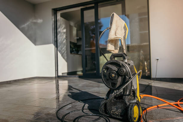Best Rust Removal  in Riverton, IL